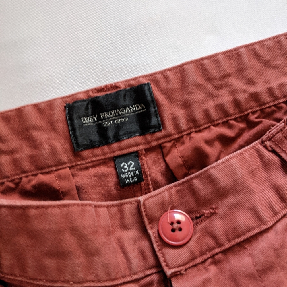 Obey chinos